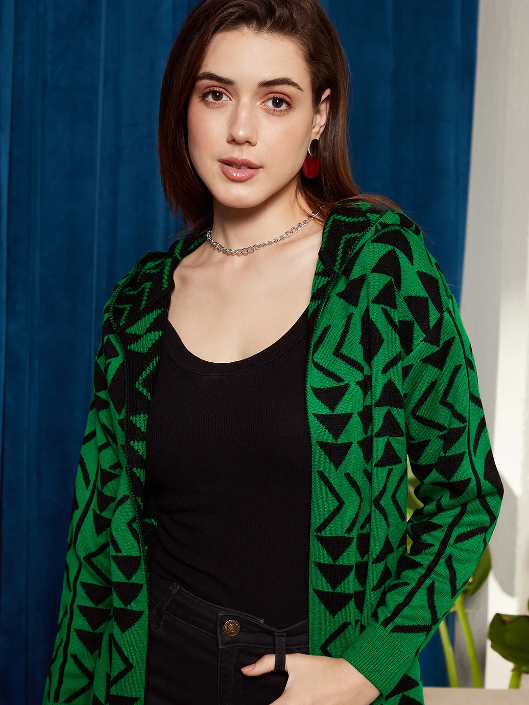 Berrylush Women Green & Black Geometric Printed Hood Neck Drop-Shoulder Sleeves Open-Front Ribbed Hem Longline Cardigan