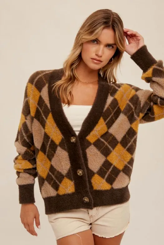 H&T Argyle Button Sweater