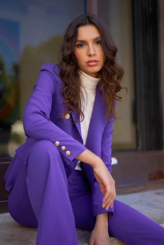 Timeless Fitted Double-Breasted Suit Jacket with Gold Buttons  Violet