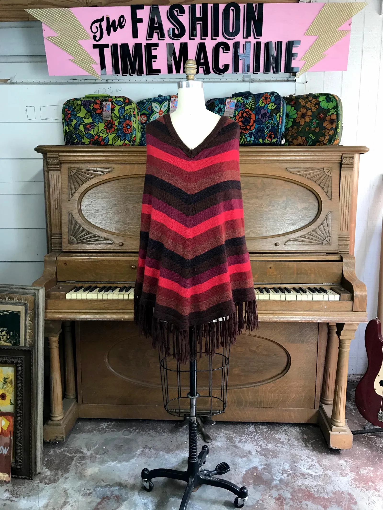 VTG 60s 70s | Boho Hippie Festival Fringe Mod Cape Sweater Poncho | Free Size