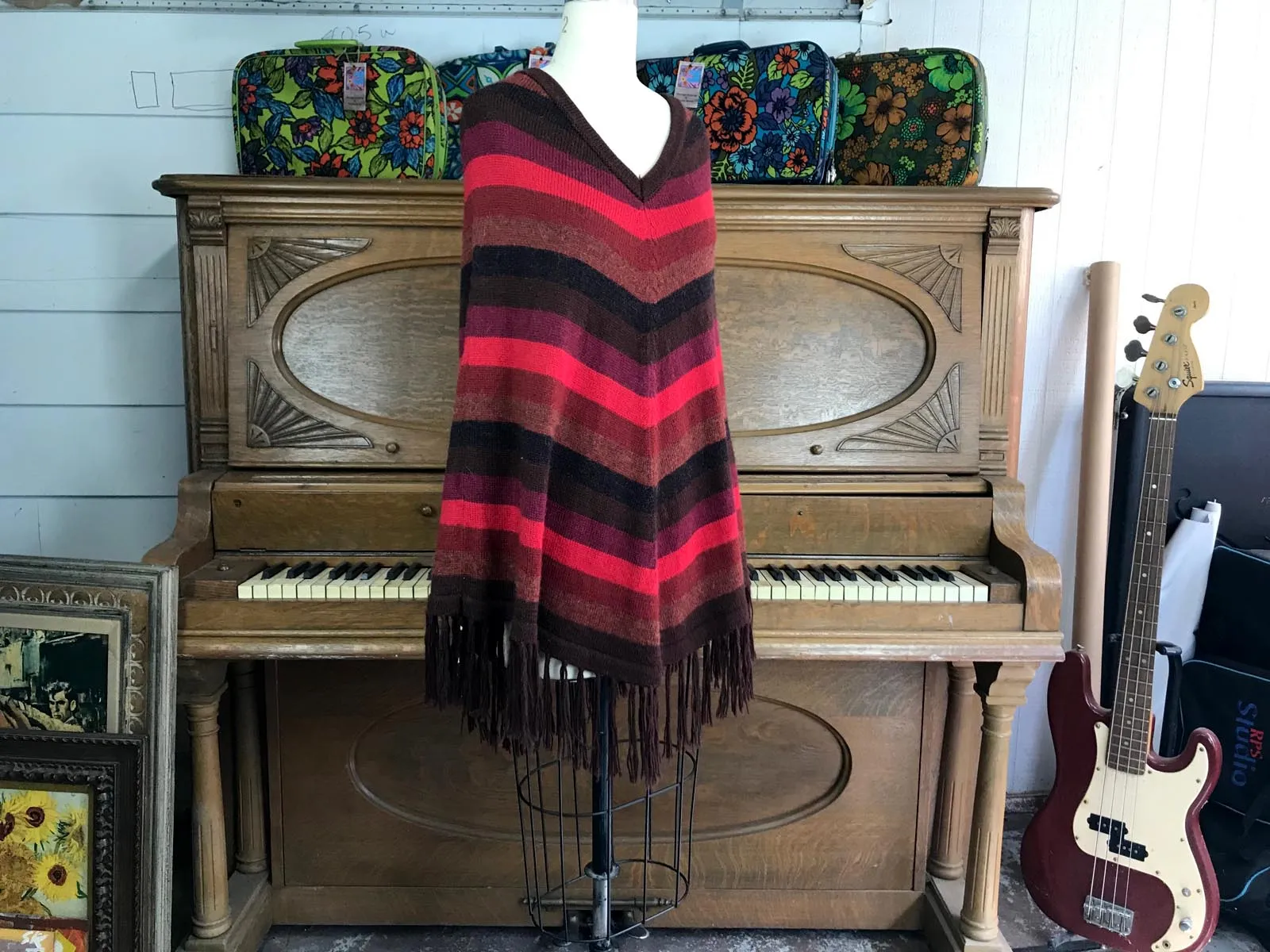 VTG 60s 70s | Boho Hippie Festival Fringe Mod Cape Sweater Poncho | Free Size